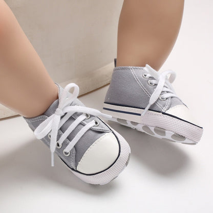 Tenis de colores estrella para bebés y niños pequeños