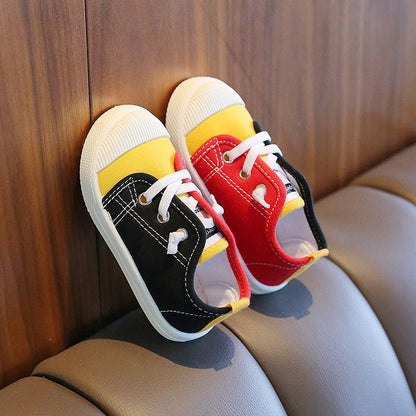 Colores de zapatillas de lona 
