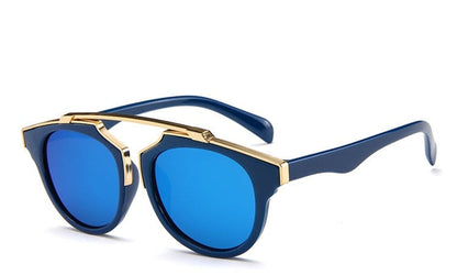 Gafas de sol elegantes y modernas 