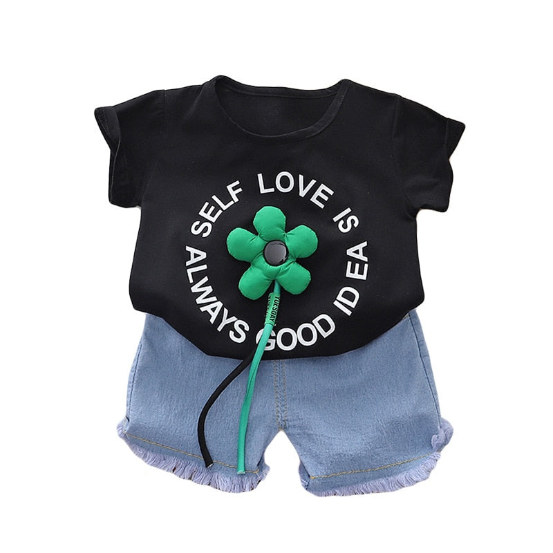 Conjunto de 2 piezas de ropa con camisetas de manga corta con letras y flores en 3D