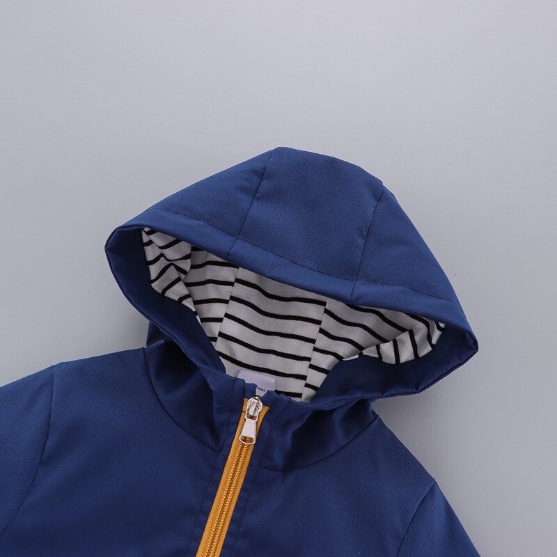 Gabardina para bebés, otoño y primavera, nueva chaqueta con capucha, abrigo de color liso, ropa para bebés de 0 a 2 años, ropa de abrigo para niños.