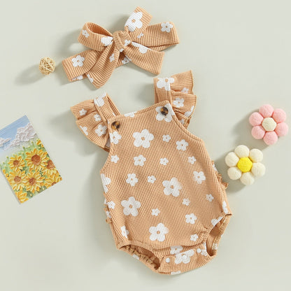 Mono informal con estampado floral, mangas con volantes y diadema
