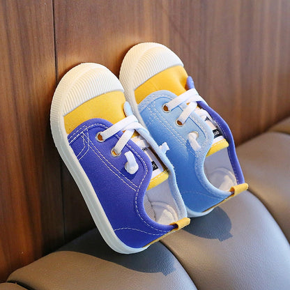 Colores de zapatillas de lona 