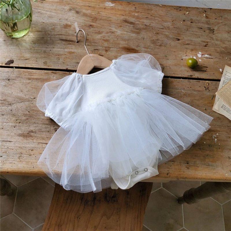 Vestido de tul para bebé