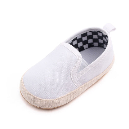 Zapatos básicos para niños y niñas 