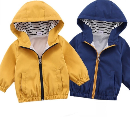 Gabardina para bebés, otoño y primavera, nueva chaqueta con capucha, abrigo de color liso, ropa para bebés de 0 a 2 años, ropa de abrigo para niños.