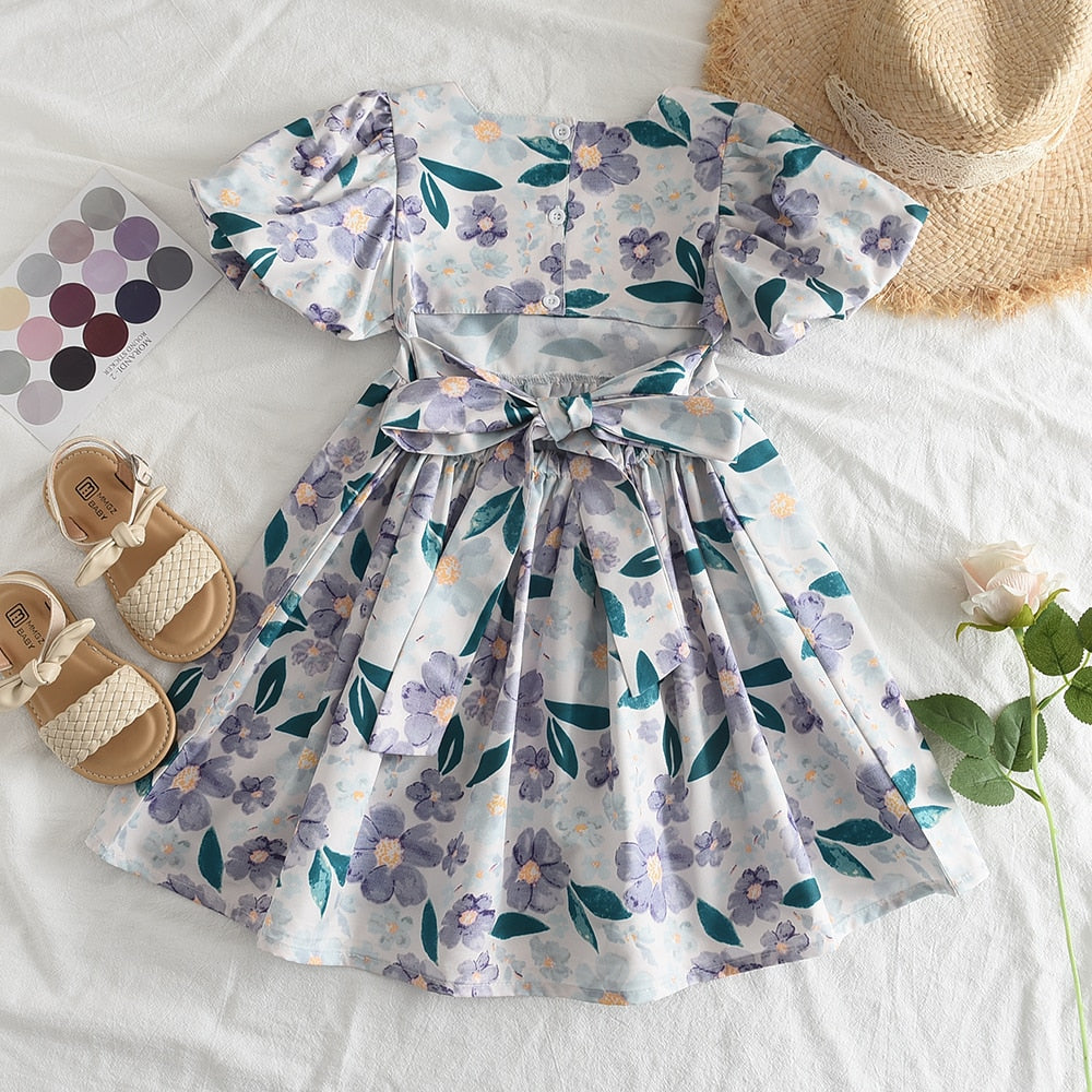 Vestido elegante con lazo