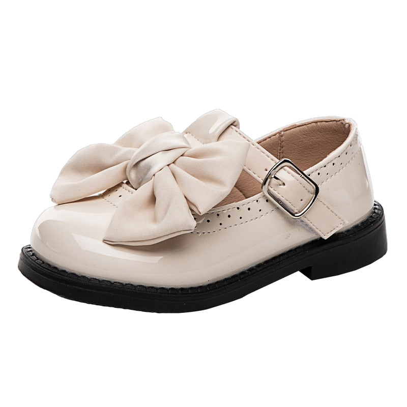 Zapato de lazo 