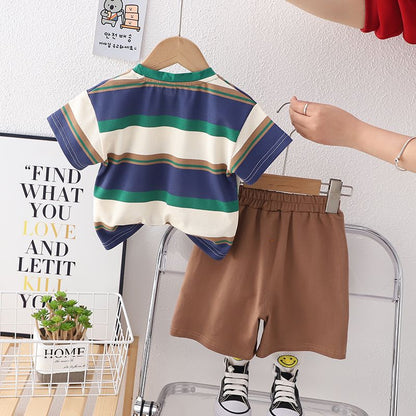 Conjunto de verano infantil de astronauta