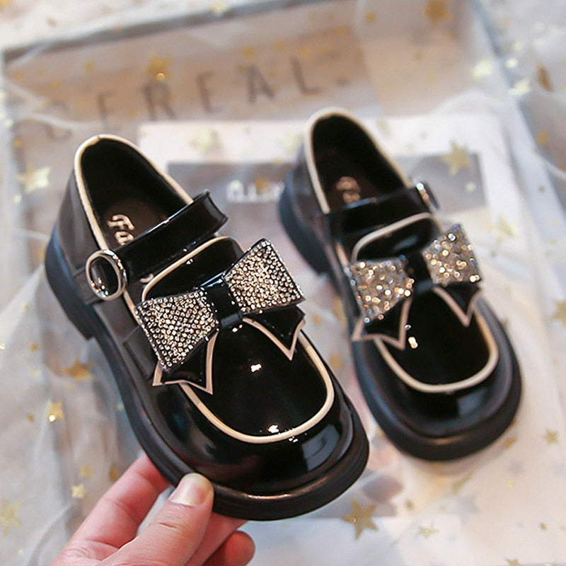 Zapatos mocasín con lazo 