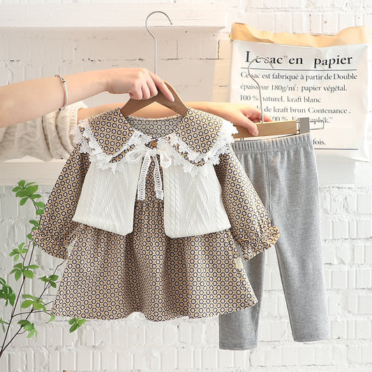 Conjunto infantil de 3 piezas con estampado vintage