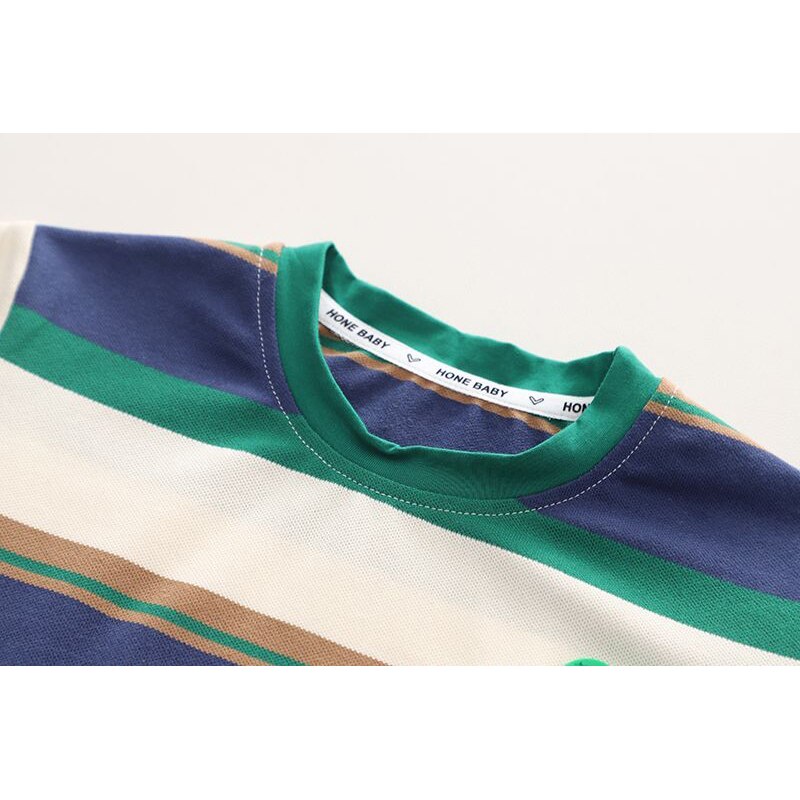 Conjunto de verano infantil de astronauta