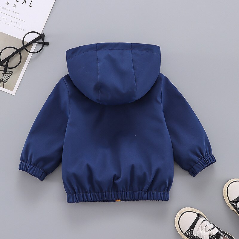 Gabardina para bebés, otoño y primavera, nueva chaqueta con capucha, abrigo de color liso, ropa para bebés de 0 a 2 años, ropa de abrigo para niños.