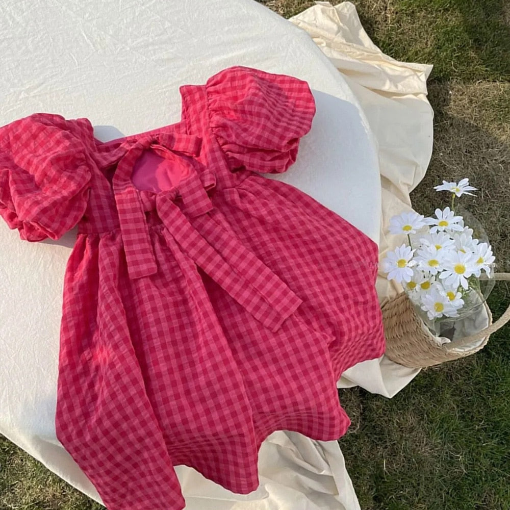 Vestido elegante con lazo
