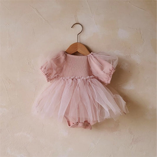 Vestido de tul para bebé