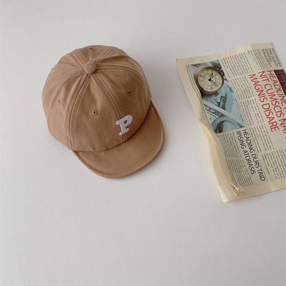 Gorra infantil "P"