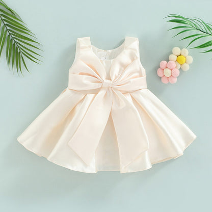 Vestido con lazo 