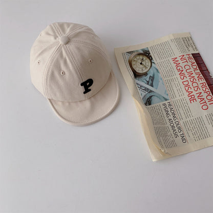 Gorra infantil "P"