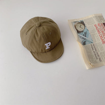Gorra infantil "P"
