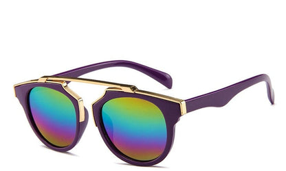 Gafas de sol elegantes y modernas 