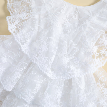 Vestido informal con mangas voladoras, encaje floral y volantes escalonados