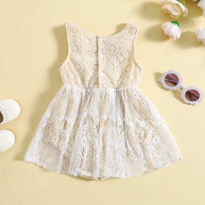 Vestido de encaje sin mangas con body