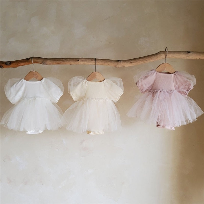 Vestido de tul para bebé
