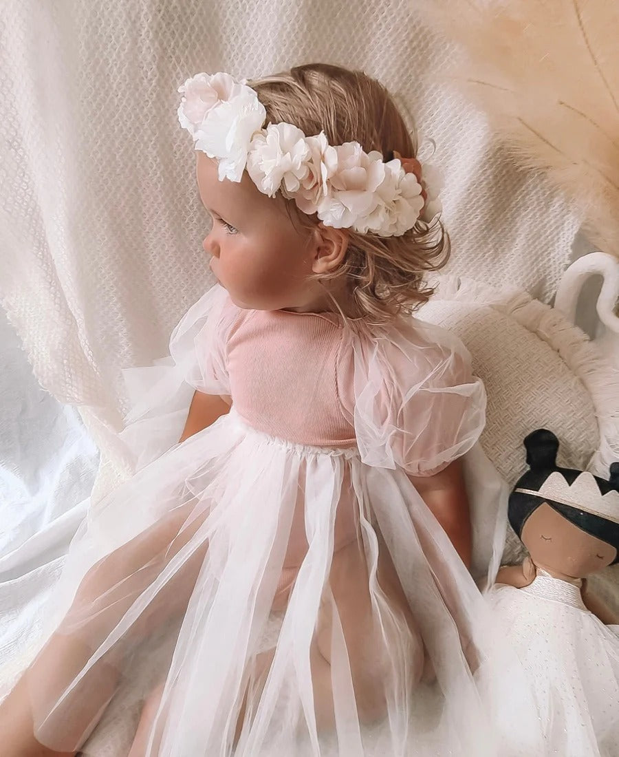 Vestido de tul para bebé