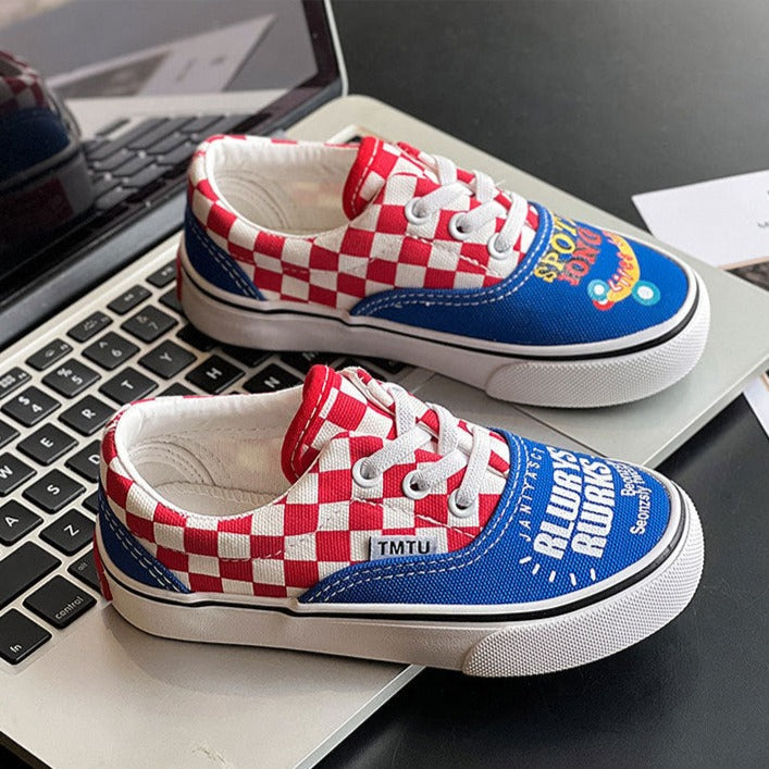 Zapatillas de cuadros para niños 