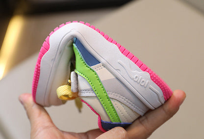 Zapatillas deportivas para niños de colores neón 