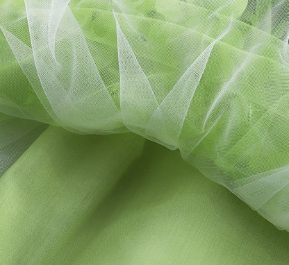 Vestido de tul con alas de mariposa 