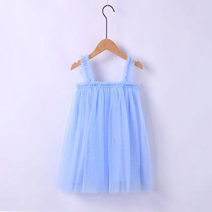 Vestido de tul con tirantes para niña 