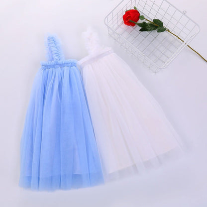 Vestido de tul con tirantes para niña 