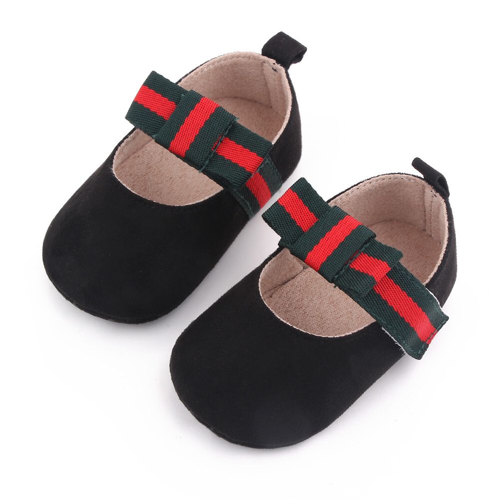 Zapatos con lazo
